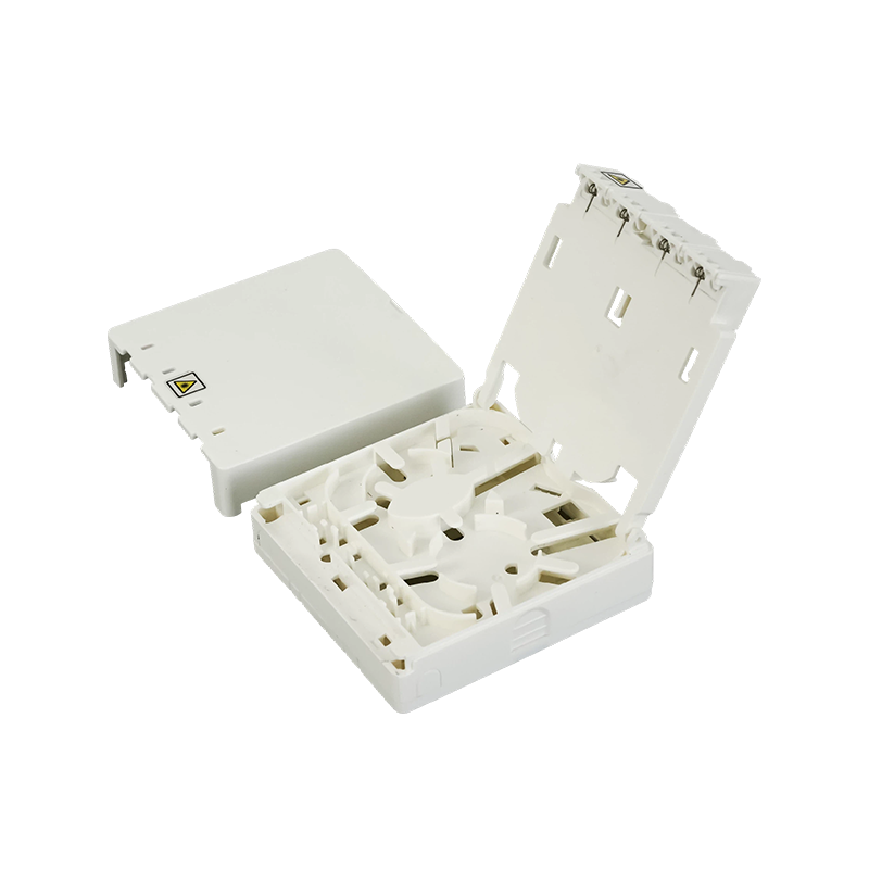 Four-Port SC/DLC Fiber Optic Faceplate Four-Port SC/DLC Fiber Optic Faceplate